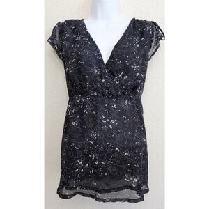 Oh! Mamma Black White Floral Maternity Top Large Short Cap Sleeves Lightweight